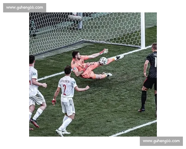 乌奈 - 西蒙：队友踢球是种享受